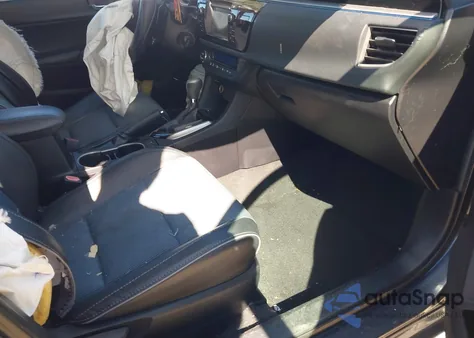 2014 Toyota Corolla S z USA, uszkodzony, nr VIN 2T1BURHE8EC067184